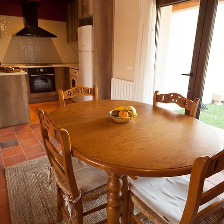 Casas De La Fuente Guest House Brieva Bagian luar foto